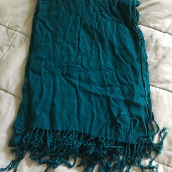 GUC Turquoise pashmina - Picture 5 of 5